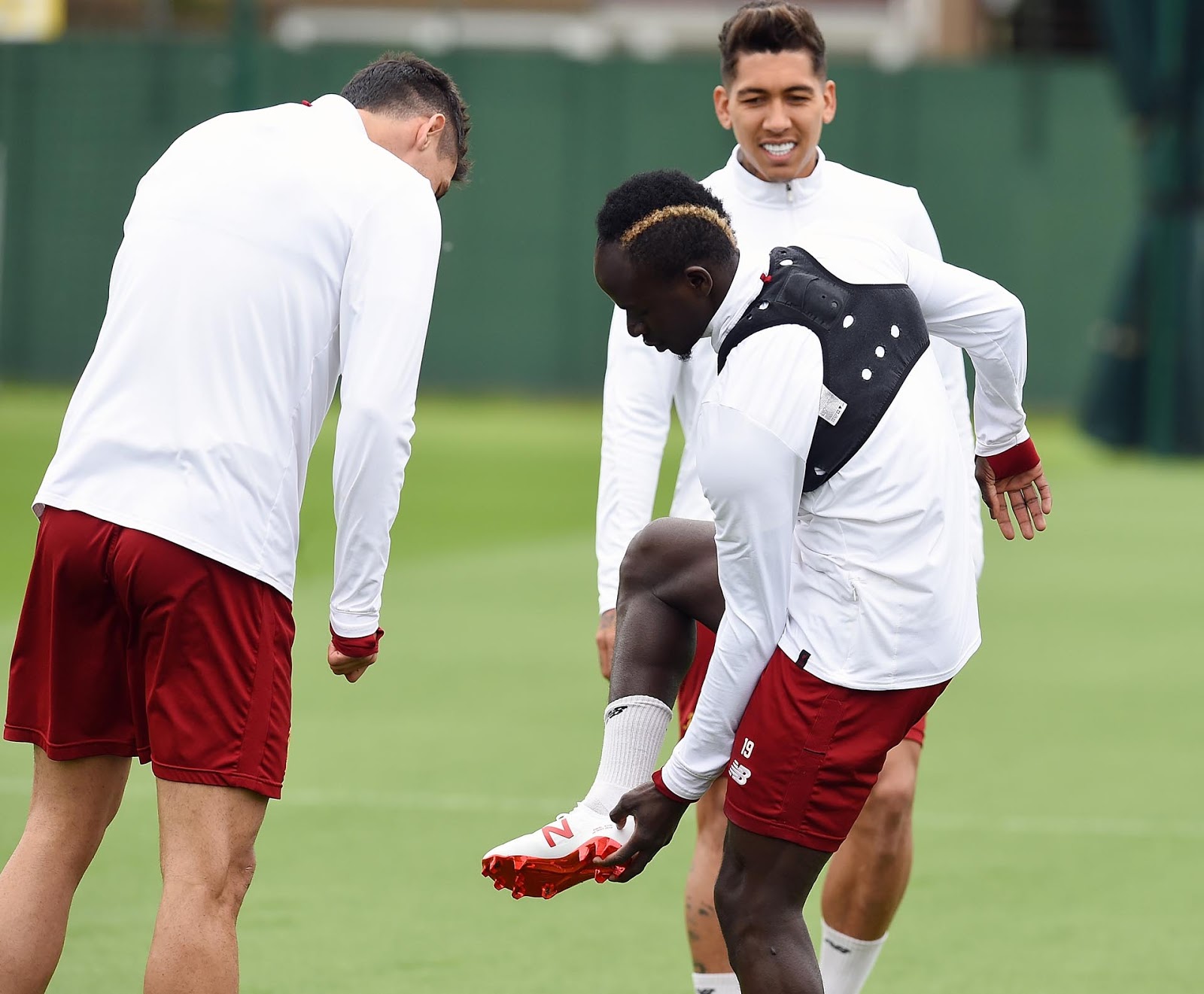 New balance 2025 mane boots